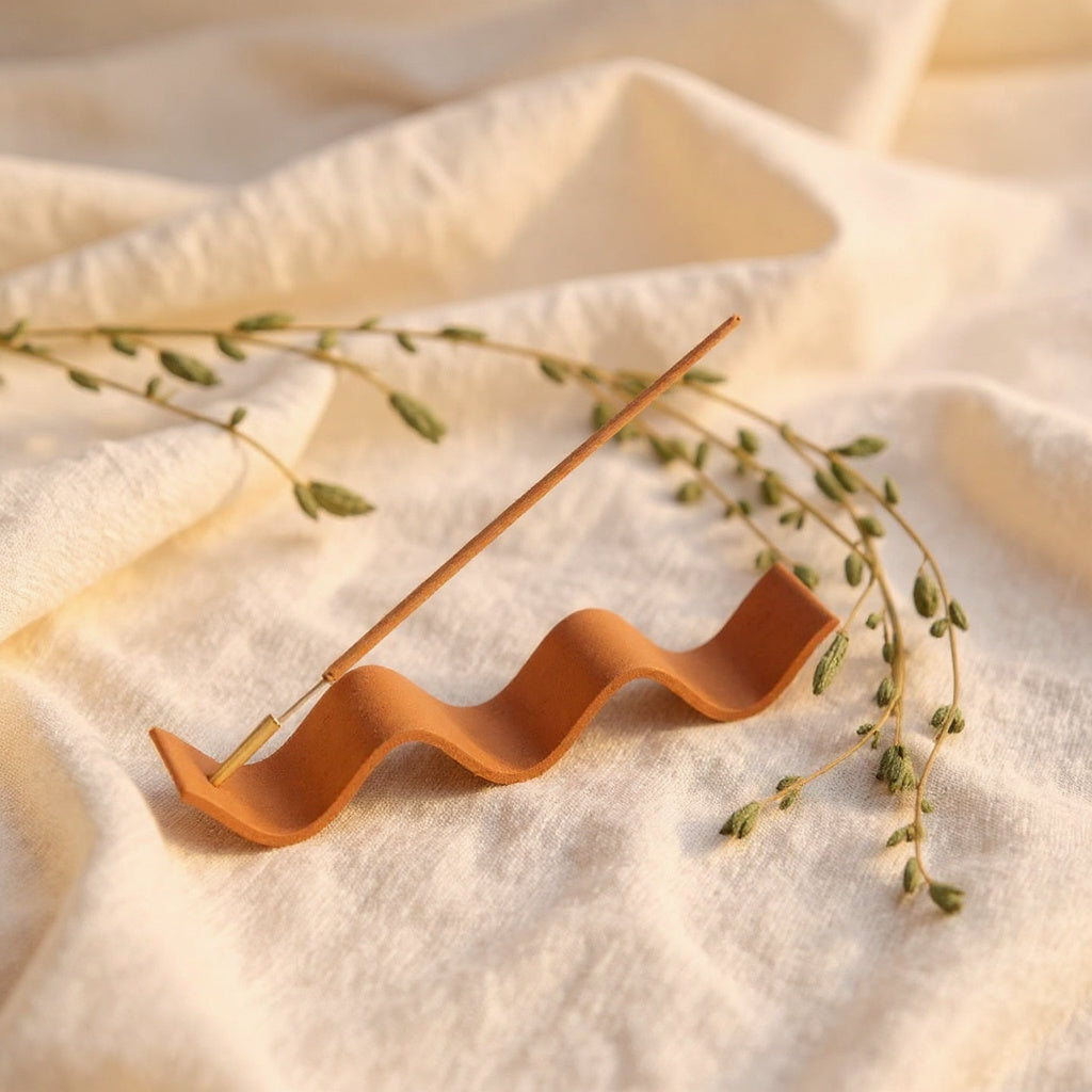 Porte-Encens Design Curly en Bois — Rituels & Méditation