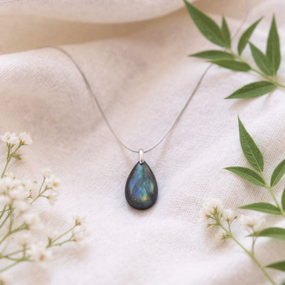 Collier Ombre Irisée — Labradorite