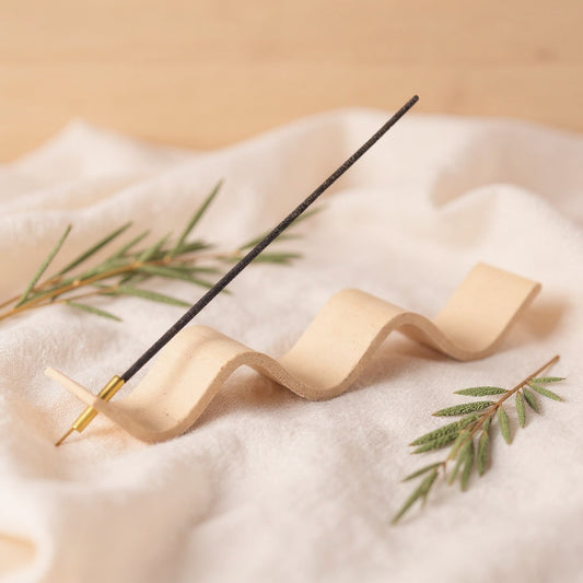 Porte-Encens Design Curly en Bois — Rituels & Méditation