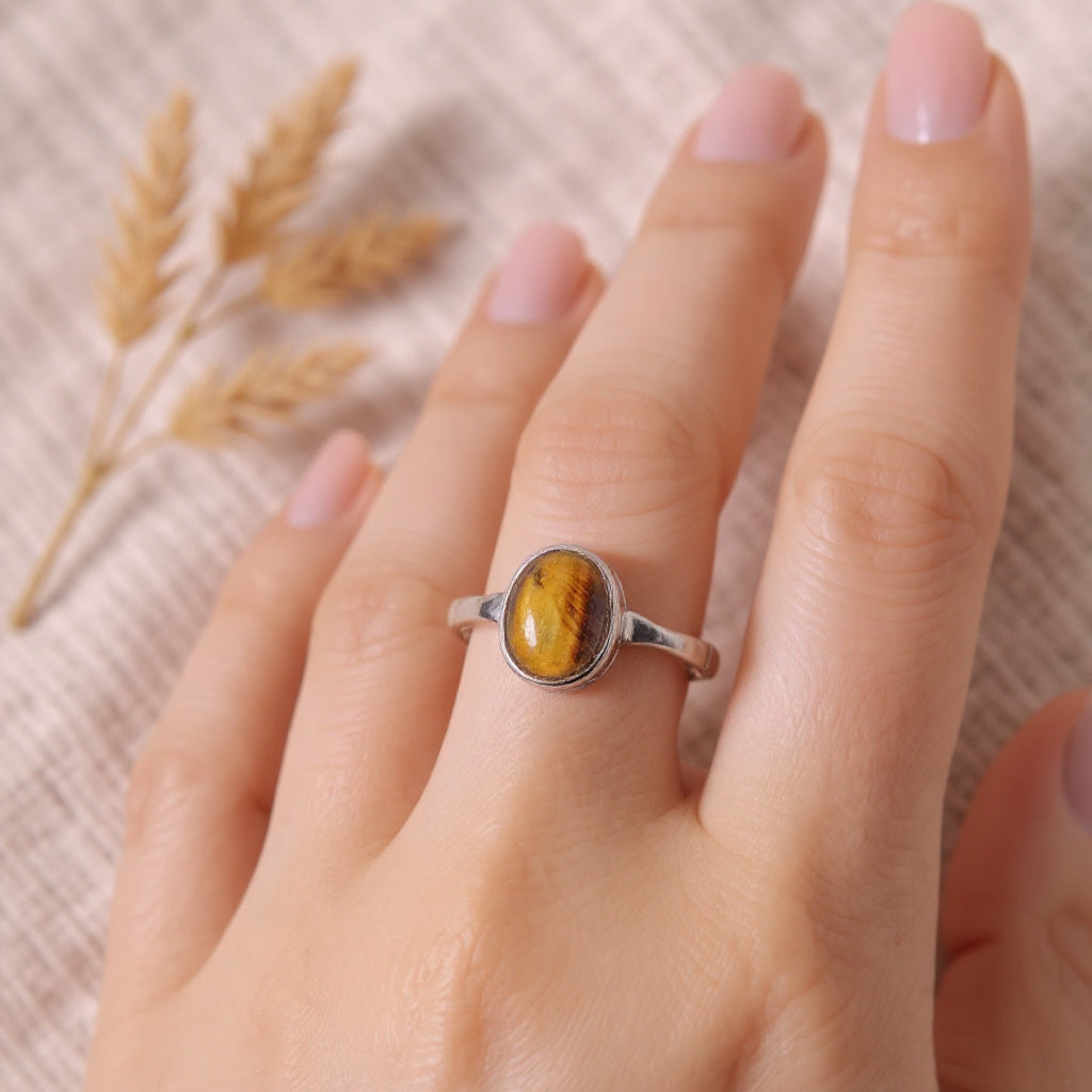 Bague en Œil de Tigre · Arcania